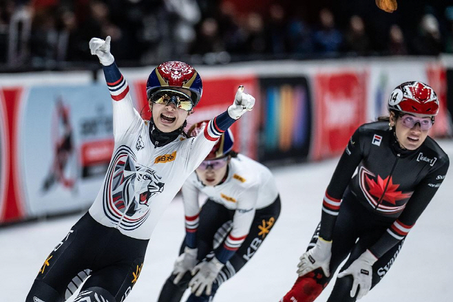 20251201000111_AKR20251201017000007_02_i_P4