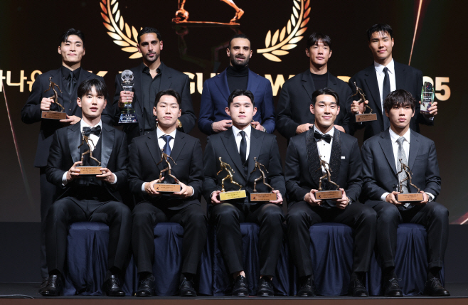 2025 K리그1 베스트일레븐<YONHAP NO-4182>