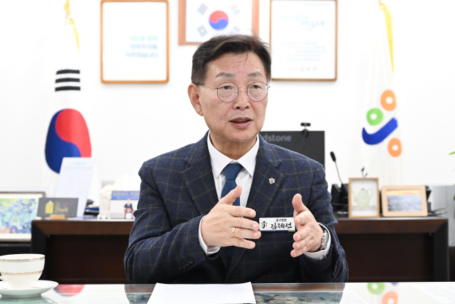 KakaoTalk_20251125_092651561_05