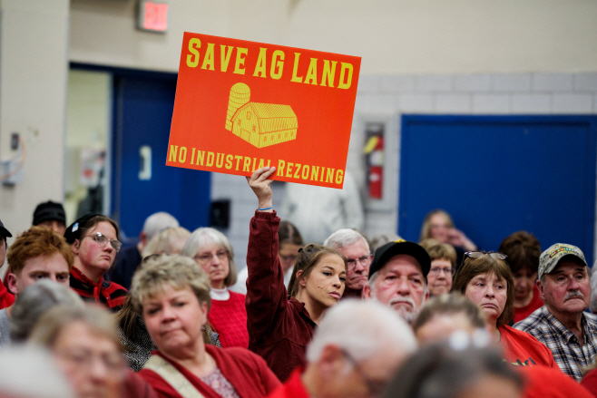 USA-TRUMP/DATA CENTERS