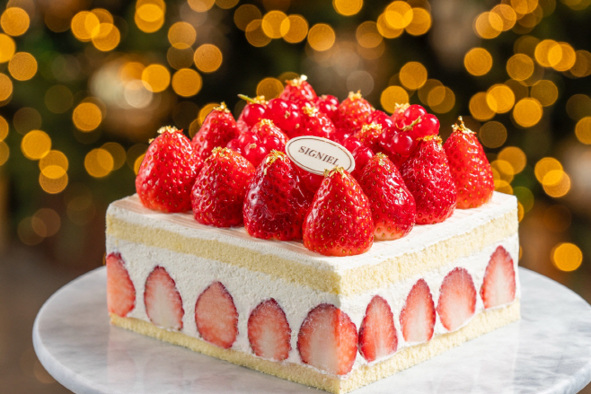 [사진3] 스트로베리 프레지에 케이크