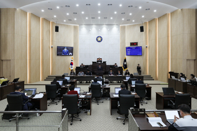 예산군의회, 제321회 정례회 군정질문 2일차 진행