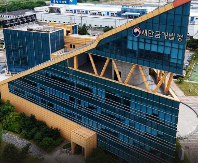 2025111701001488800088041