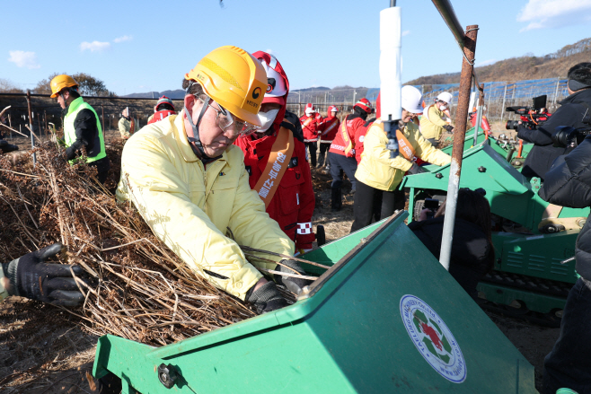 영농부산물 파쇄지원 현장 점검3