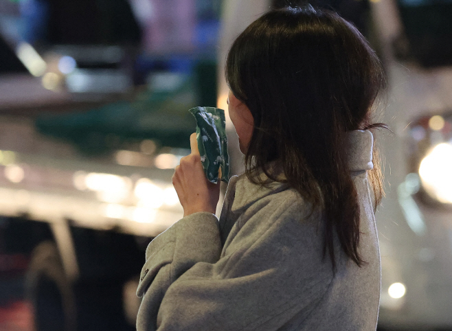 핫팩 필요한 날씨<YONHAP NO-5592>