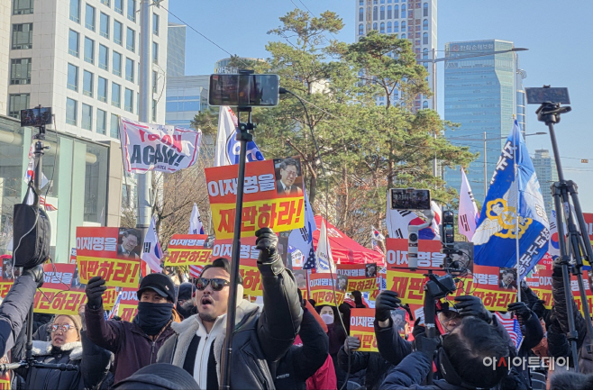 KakaoTalk_20251203_202714756