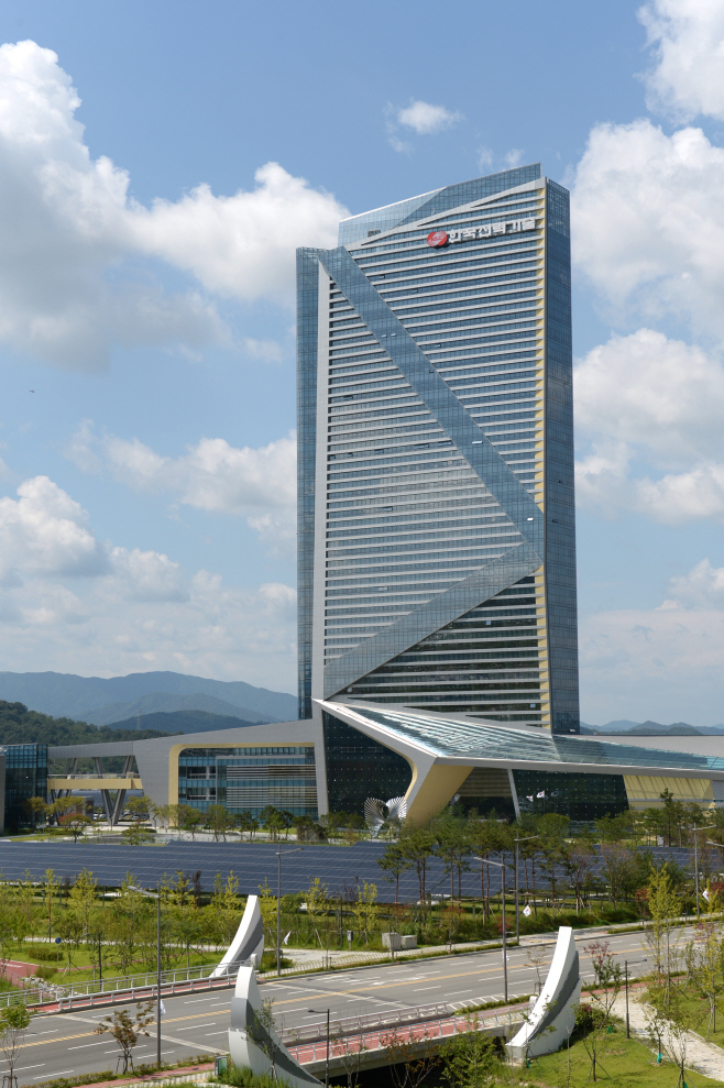 별첨 1. 경북혁신도시에 위치한 한국전력기술 전경