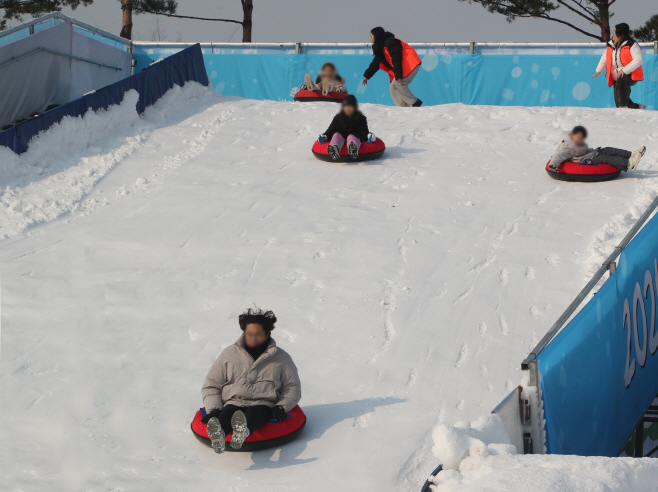 2-3 생명누리공원 눈썰매장(2024년 운영사진)