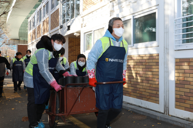 251204연탄봉사 (1)