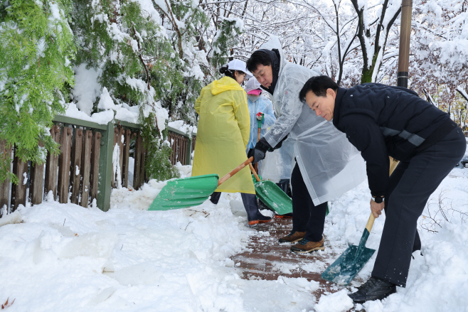 하은호군포시장_제설작업