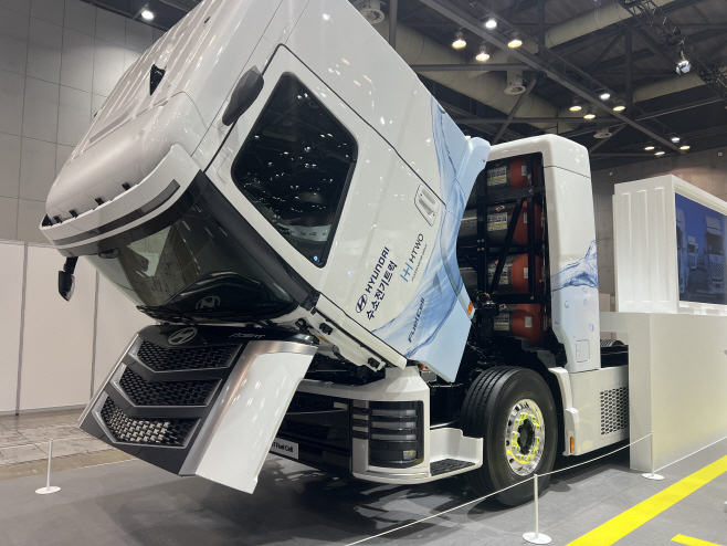 KakaoTalk_20251204_161820650_09