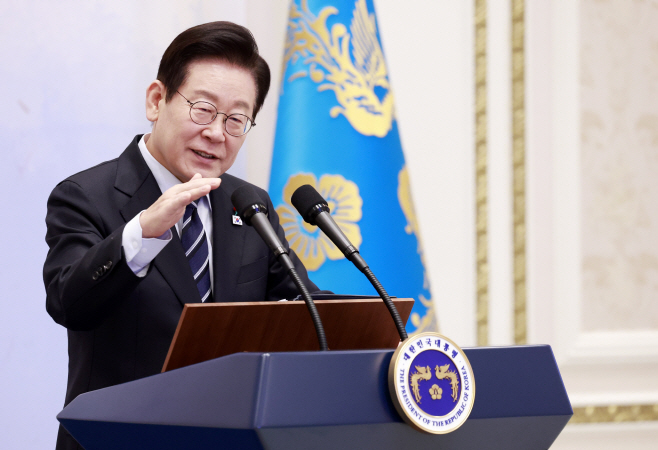 이재명 대통령, 산업 역군 초청 오찬 발언<YONHAP NO-4127>