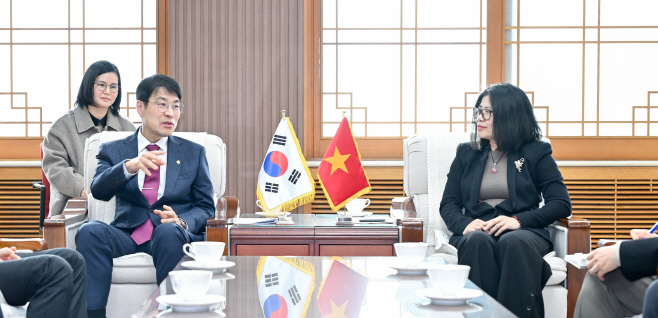 [붙임] 주부산베트남총영사 예방 사진 5