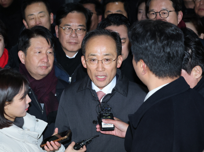 발언하는 추경호 의원<YONHAP NO-1102>