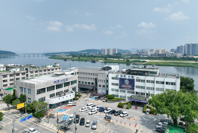 청렴 1번지에서 민원 서비스 최우수상까지 여주시 행정모범 도시 등극