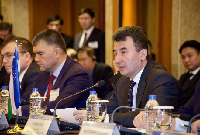 (사진2) 2025-12-09 한-우즈베키스탄 비즈니스 라운드테이블