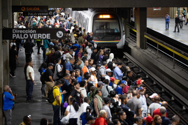 VENEZUELA TRANSPORT <YONHAP NO-0123> (EPA)