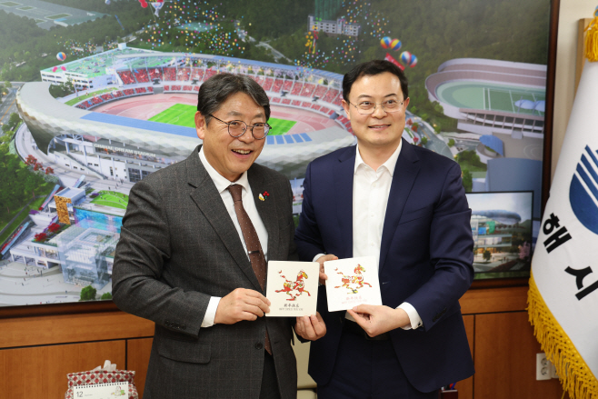 12.9(국제 우호도시 중국 라이시시 대표단  김해시 방문)3