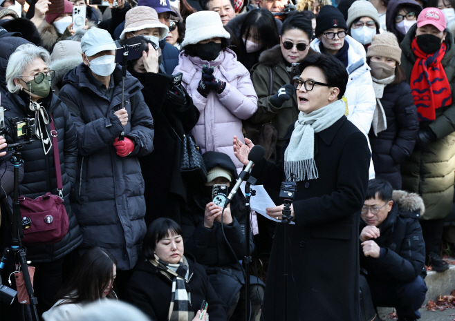 비상계엄 1주년 기자회견 하는 한동훈 전 대표<YONHAP NO-3555>