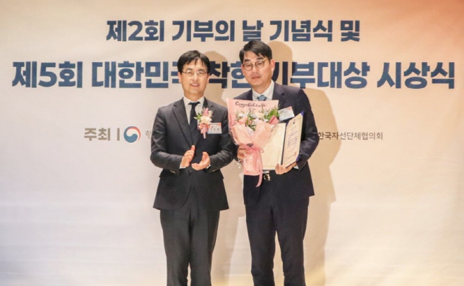 0005222689_001_20251210164127398