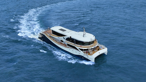 [251209 보도사진] 부산항만공사(BPA) 신규 친환경 항만안내선(e-그린호)