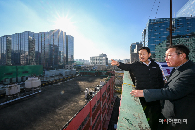[포토] G밸리 녹지여가 공간 구상하는 오세훈 서울시장