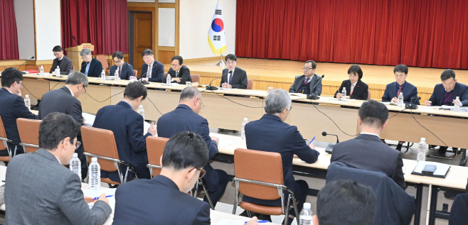 [붙임] 간부회의 사진 1