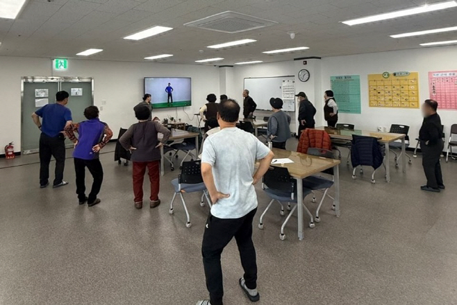 02.2 청주시농아인주간보호센터, 11년 만에 서운동 새보금자리로 이전. 사진(활동사진)