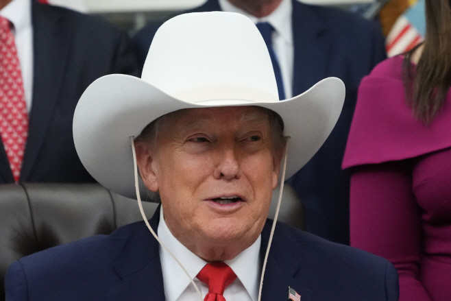 Trump <YONHAP NO-2202> (AP)