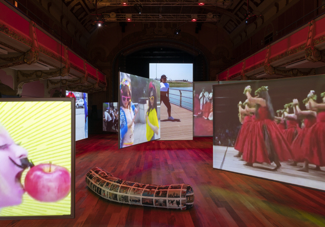 붙임2-3. 주요작품(아누크 크라이토프-전 지구의 언어)