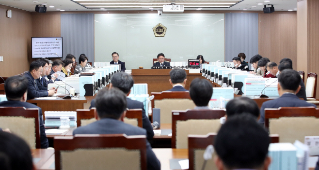 충남도의회 예결특위, 2026년도 예산안 등 8건 처리