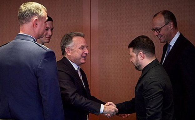 화면 캡처 2025-12-15 084426