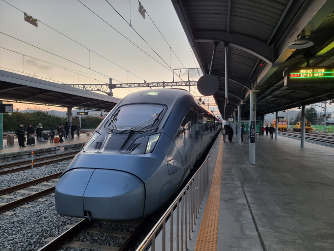 1 [사진] 중앙선 KTX-이음, 영천역에서 서울역까지 직결 운행