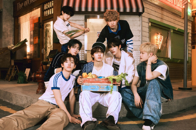 클로즈 유어 아이즈