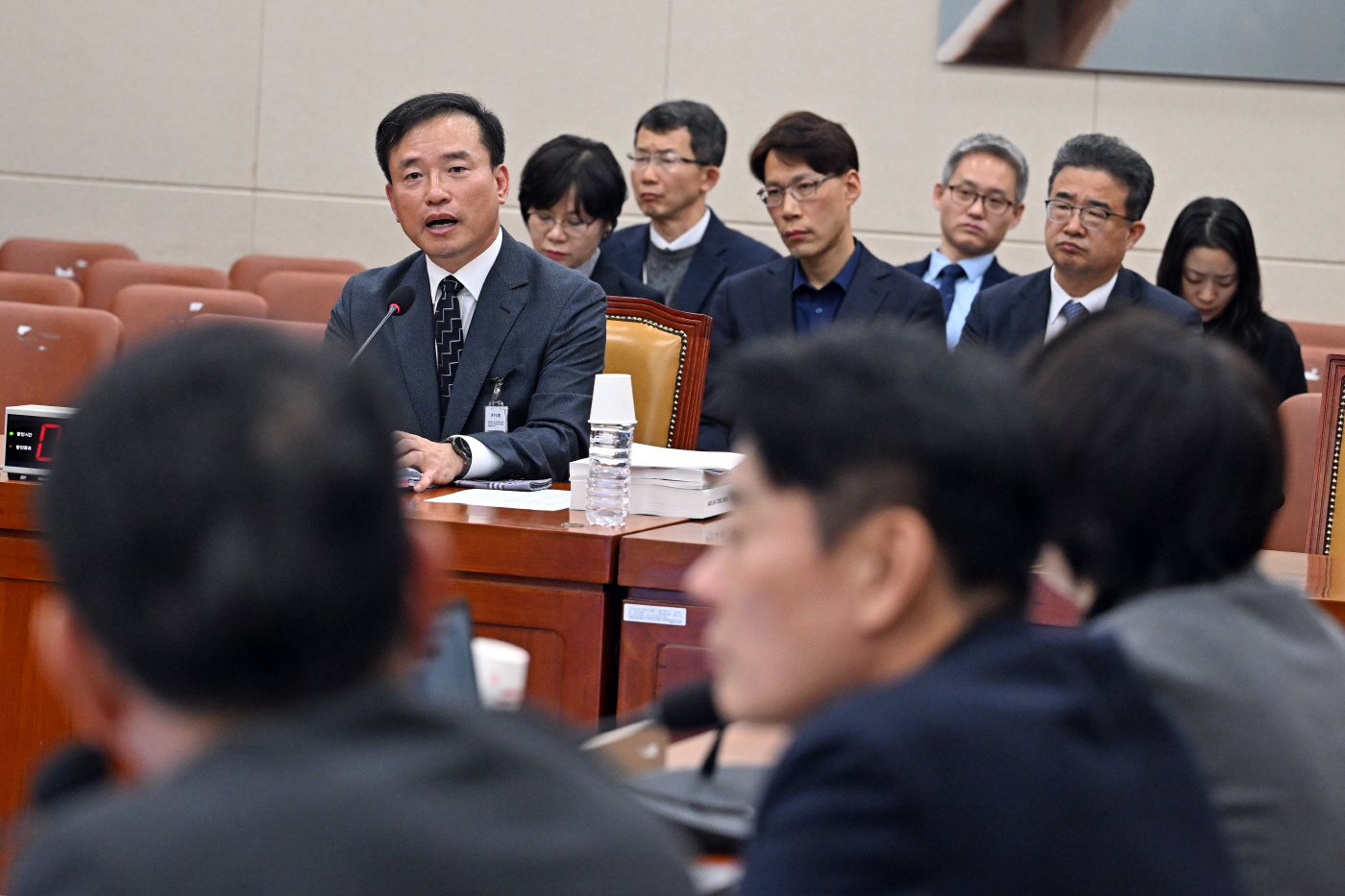 [포토] 질의에 답하는 김종철 후보자