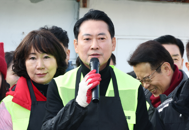 발언하는 장동혁 대표<YONHAP NO-2823>