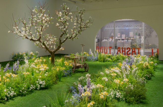 《스틸, 타샤 튜더》 전시 전경, 롯데뮤지엄, 2025. 사진 제공 롯데뮤지엄 (8)