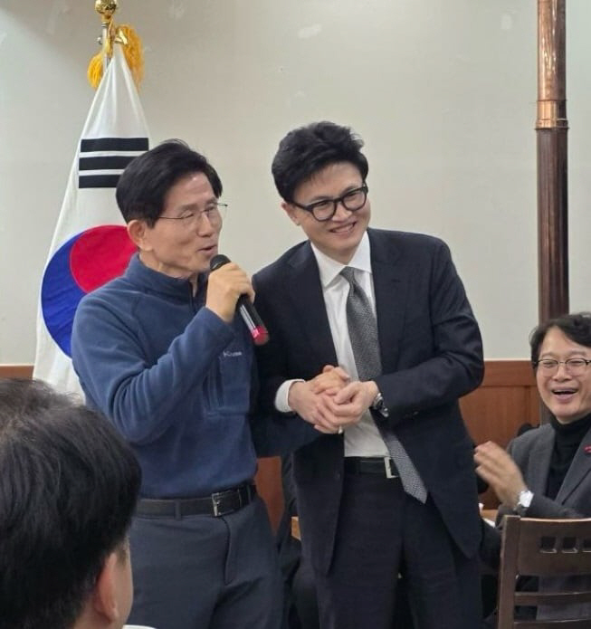 0003947676_001_20251218135910444