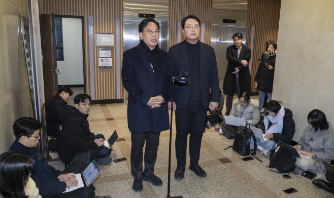 송언석ㆍ천하람 통일교 특검법 공동 발의 관련 ...<YONHAP NO-2289>