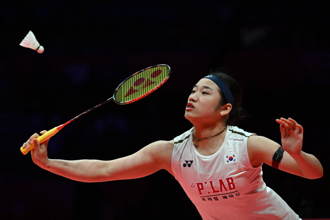 BADMINTON-CHN