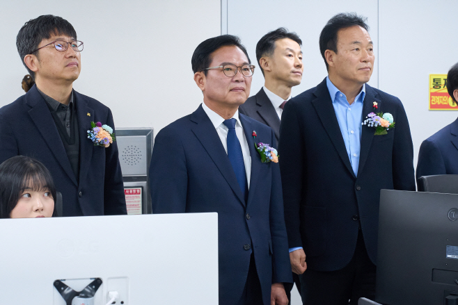 스마트도시추진과(천안스마트그린산단 통합관제센터 개소식) (4)