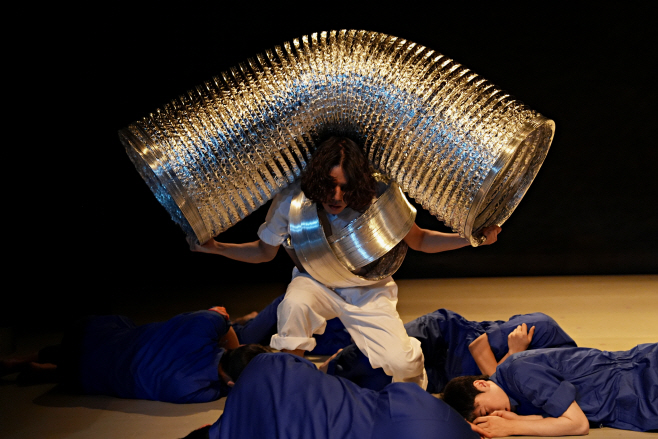 수댄스-1-2025 ARKO  ⓒSang Hoon Ok