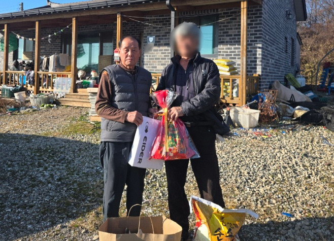 23일 (서부면, 연말 사랑의 꾸러미 전달)