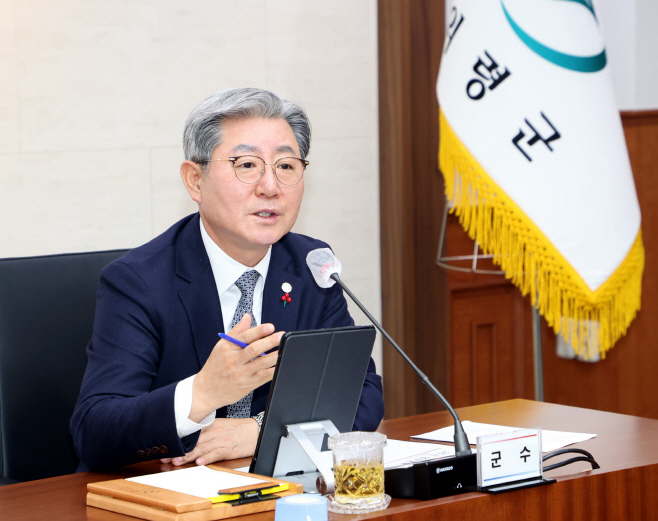 #1. 240409 보도사진1(오태완 군수 군민들께 죄송해...군의회 군민 볼모 예산 삭감 참담) (1)-crop