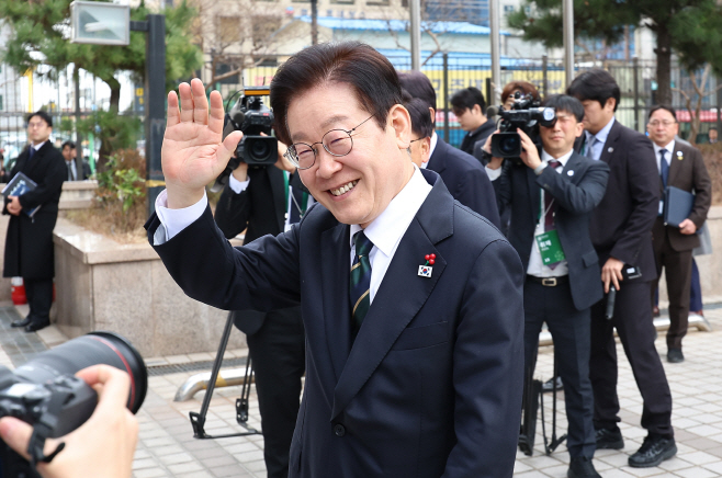 이재명 대통령, 부산 해수부 개청식 참석<YONHAP NO-3015>