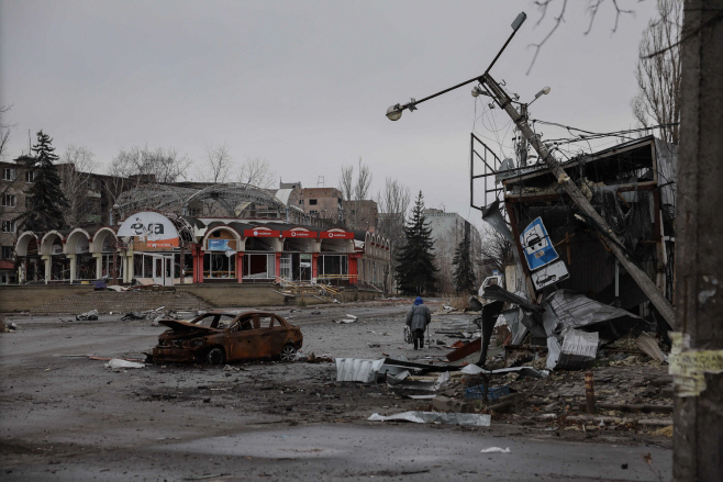 TOPSHOT-UKRAINE-RUSSIA-CONFLICT-WAR