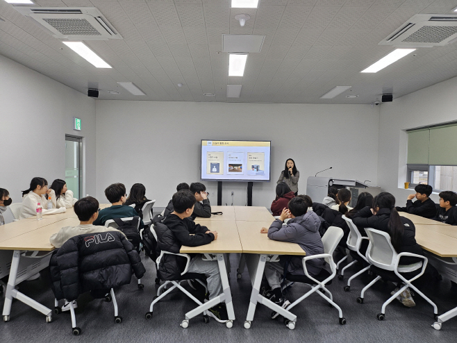 예산군 윤봉길의사기념관, 지역 청소년 대상 체험형 교육프로그램 운영