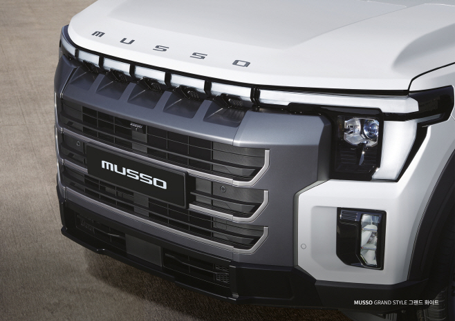 20251226_KGM_무쏘_그랜드_스타일_프론트