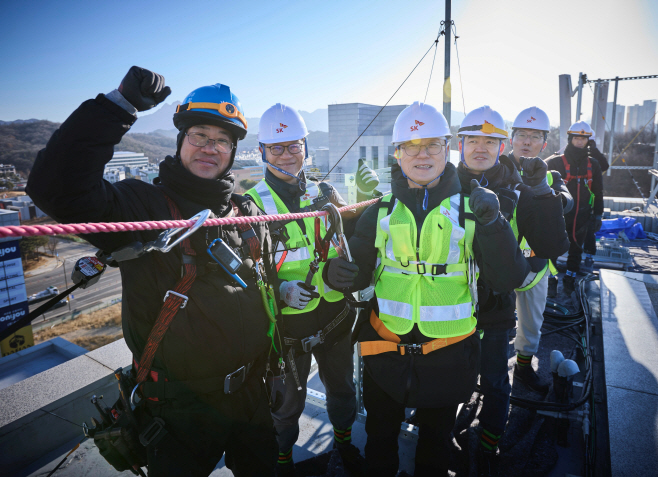 정재헌 SKT CEO, 연말 통신 현장 점검_사진2