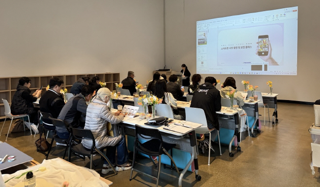 26일 (‘홍성’ 청년 창업지원, 뚜렷한 성과 보여)_지난 9월 프로그램 운영 사진